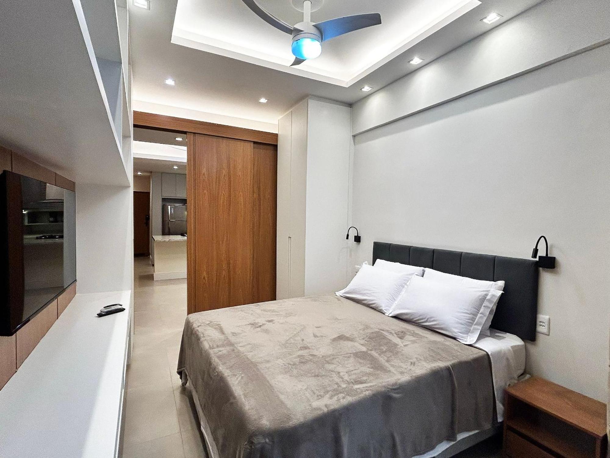 M34 - A 3 Minutos Da De Copacabana Apartamento *